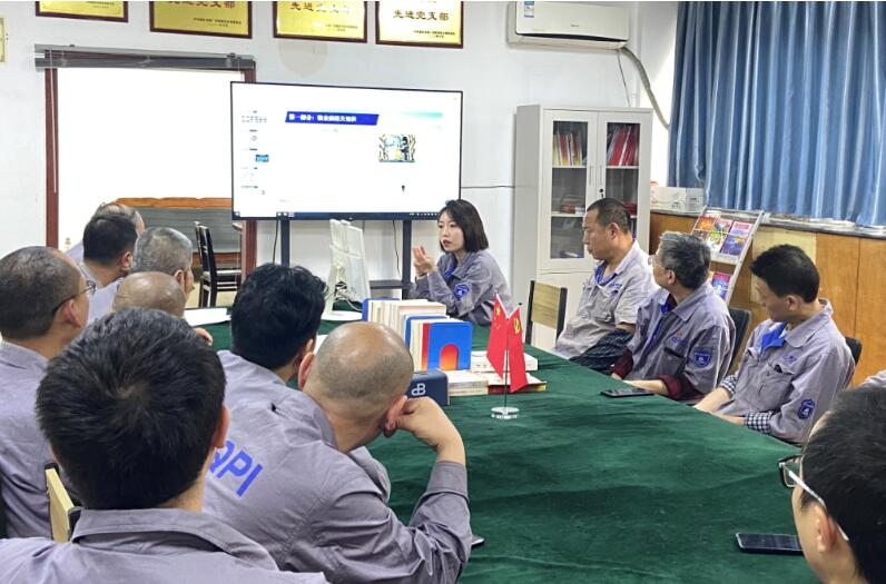 重慶水泵機(jī)加中心開展“職業(yè)病防治法”專題培訓(xùn) 重慶水泵機(jī)加中心開展“職業(yè)病防治法”專題培訓(xùn)